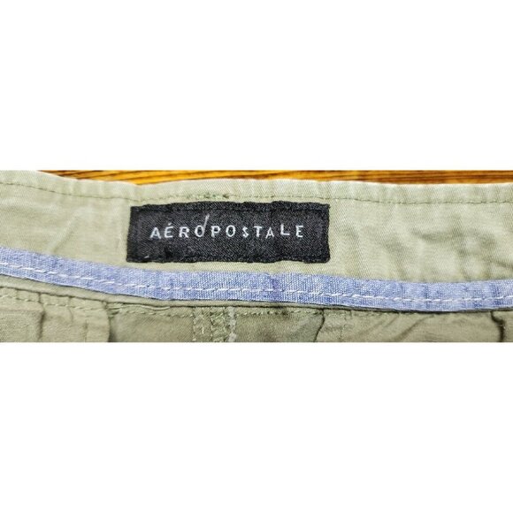 Aeropostale Size 27 Green Bermuda Walking Shorts - Picture 4 of 10